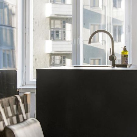 Wehost Ruusankatu 8 Гельсінкі Екстер'єр фото